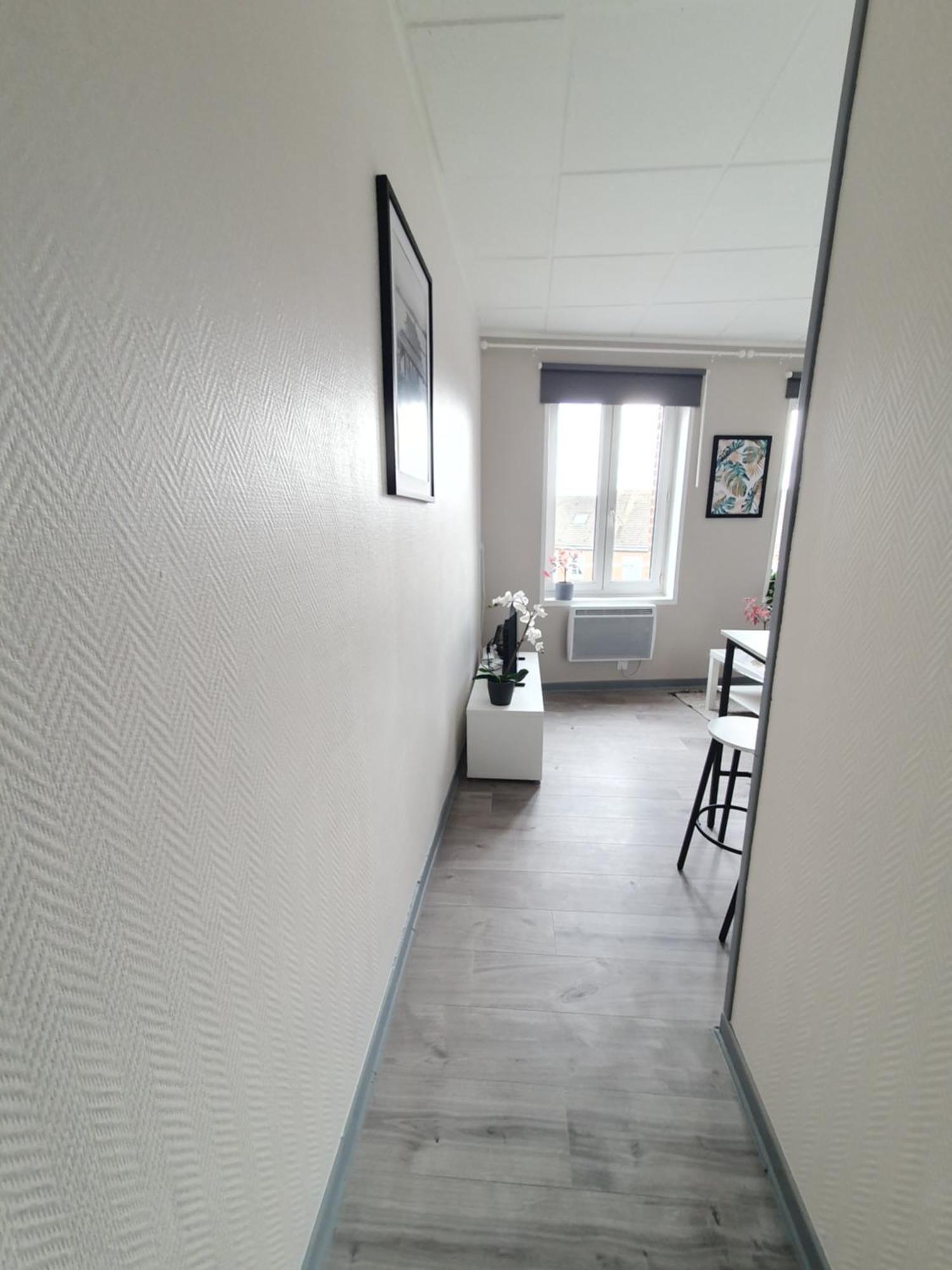 C5 Charmant Petit Deux Pieces Centre Ville كامبراي المظهر الخارجي الصورة